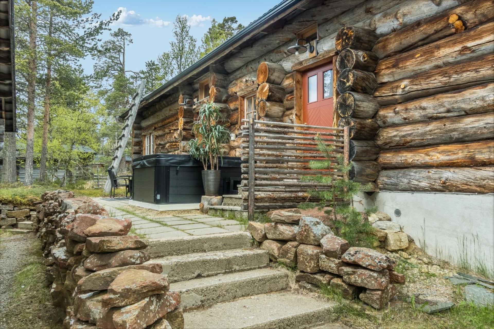 Kuukkeli Hirvas Suite Saariselkä Buitenkant foto